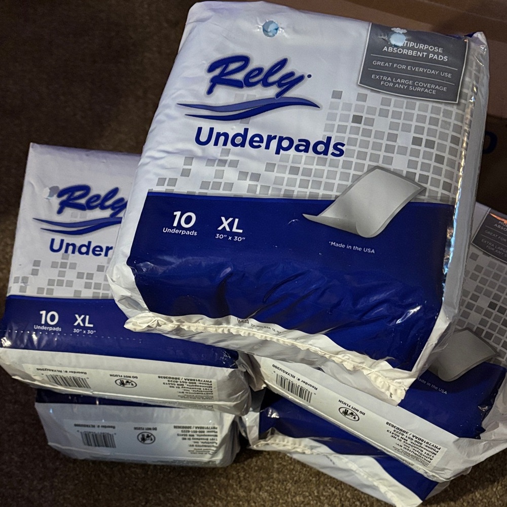 Rely XL Underpads Pack - Blue & White Packaging